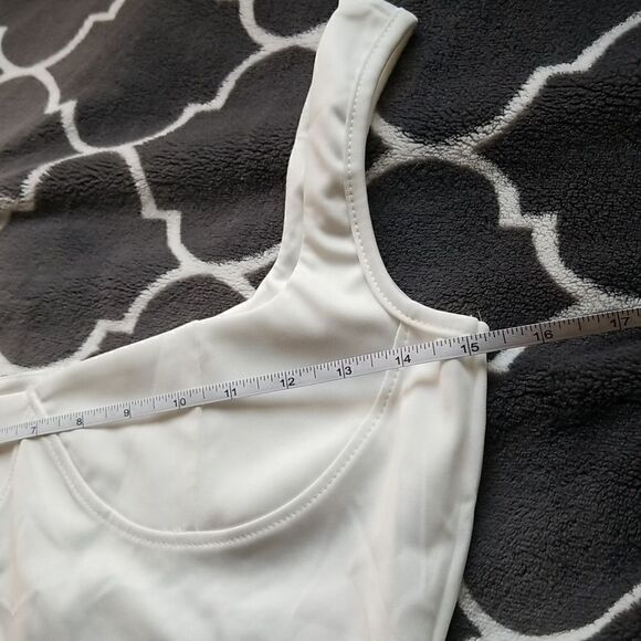 White Ruffle Hem Dress small nwot B-2 - Picture 12 of 16